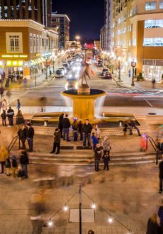 Virginia Beach Town Center at night